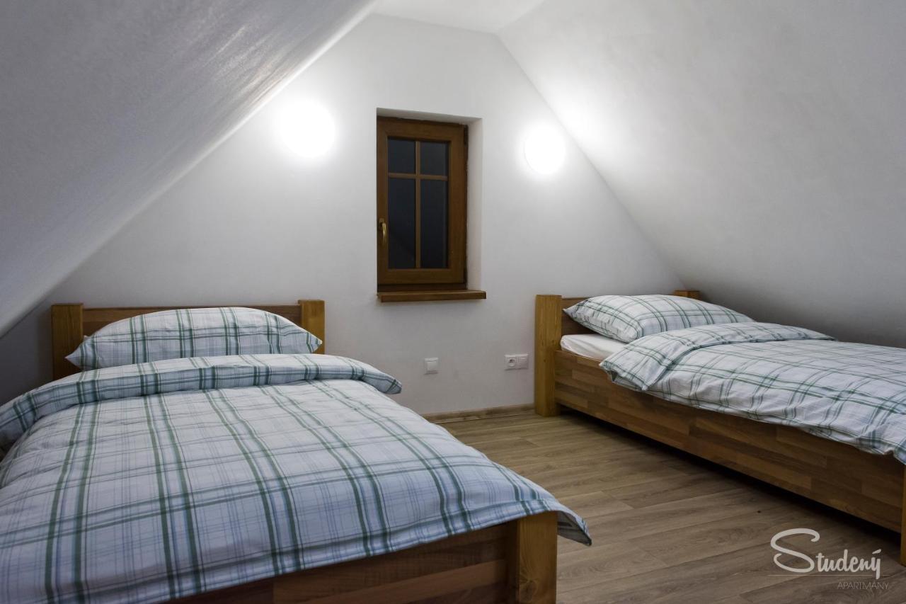 Apartmany Studeny Kunratice  Zewnętrze zdjęcie