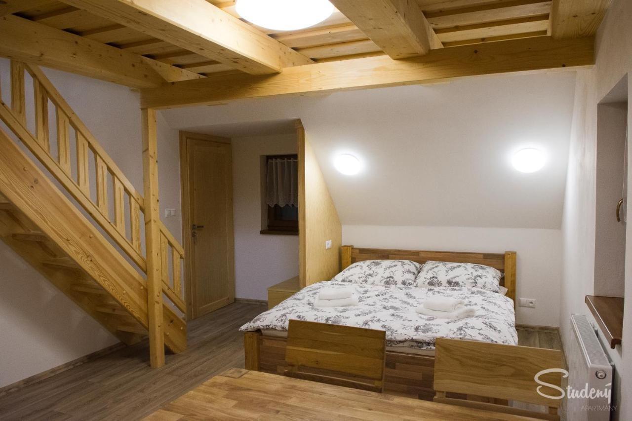 Apartmany Studeny Kunratice  Zewnętrze zdjęcie