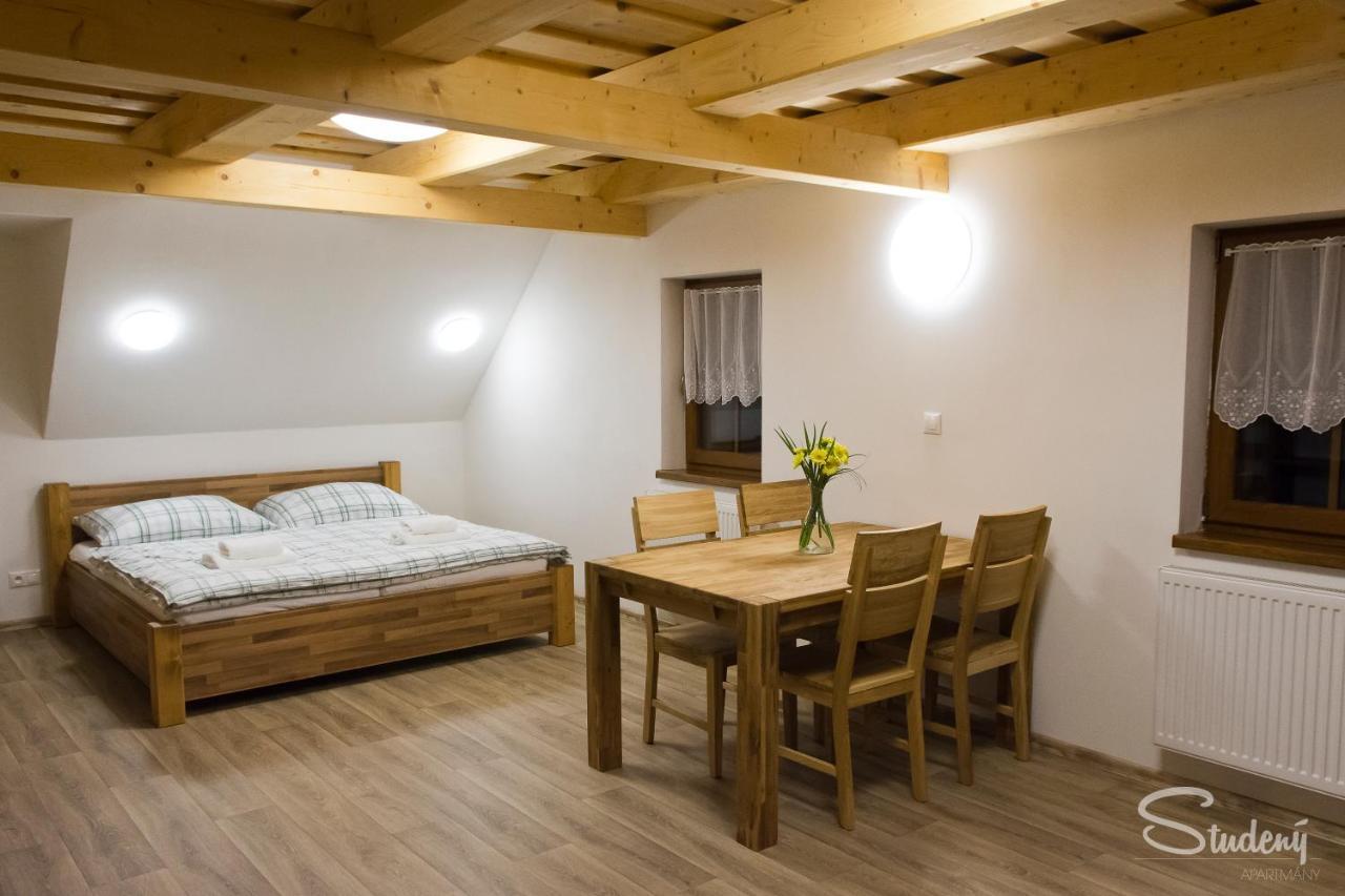 Apartmany Studeny Kunratice  Zewnętrze zdjęcie